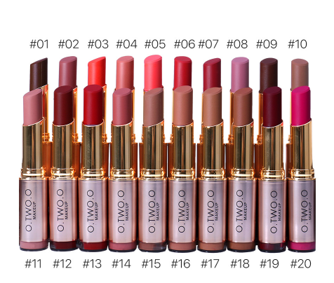 ROSSETTO KISSPROOF OPACO 20 COLORI A LUNGA DURATA