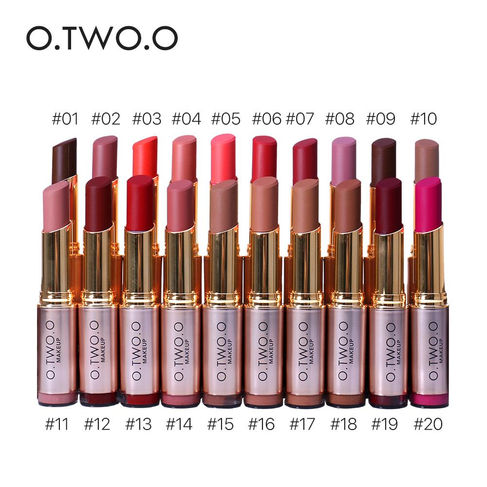 ROSSETTO KISSPROOF OPACO 20 COLORI A LUNGA DURATA