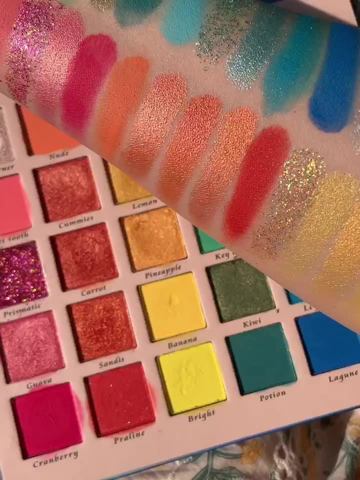 HANDAIYAN OMBRETTI CON GLITTER OPACHI PERLESCENTI. PALETTE DA 30 COLORI ARCOBALENO FANTASY
