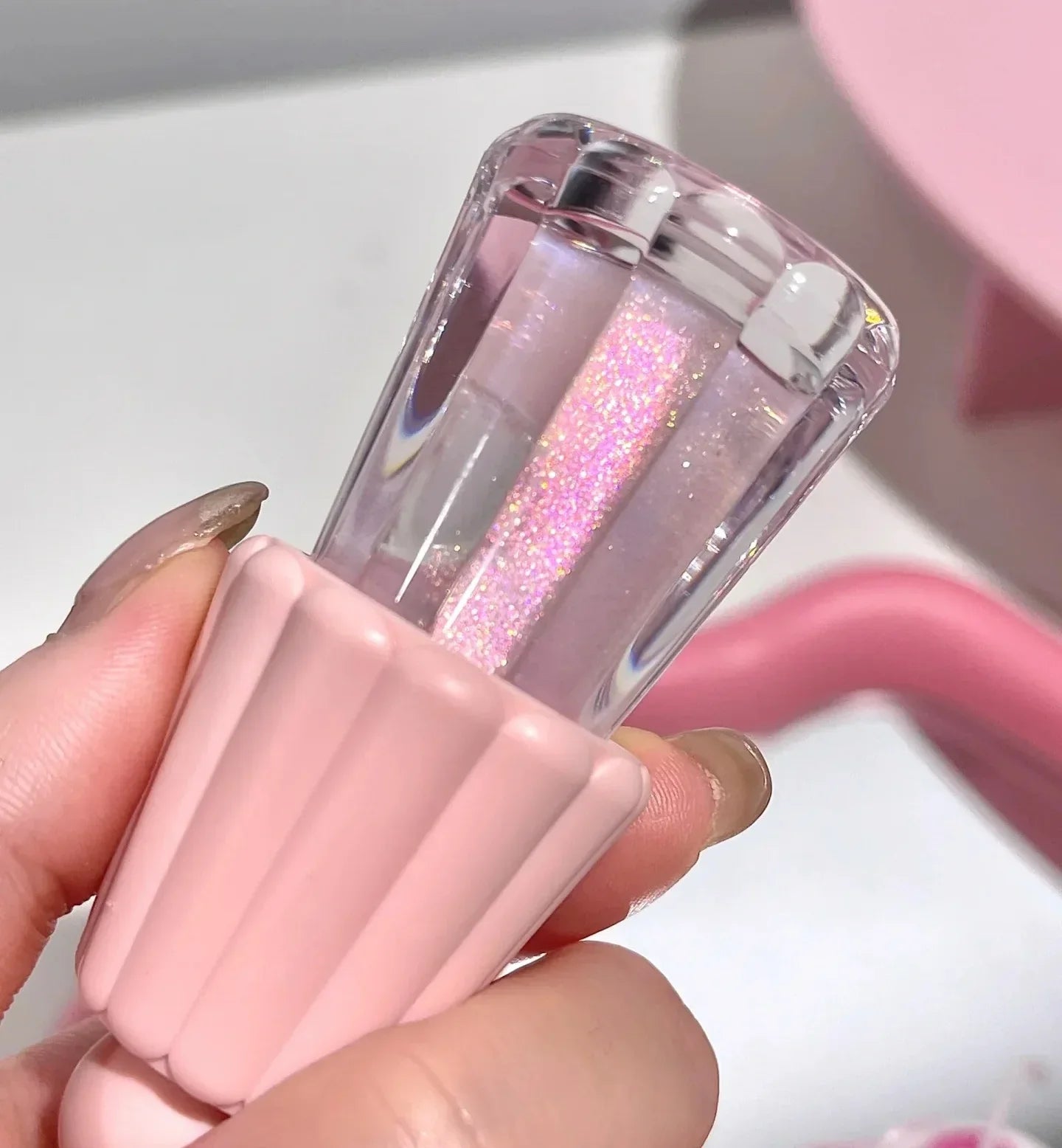 SHEGLAM LIP PLUMPING LIPGLOSS